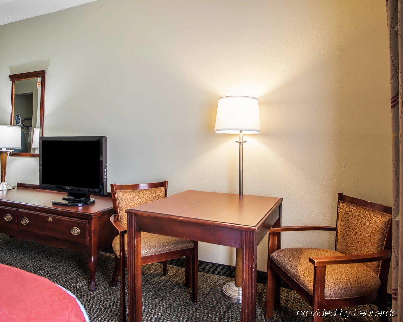 Quality Inn Florence Εξωτερικό φωτογραφία
